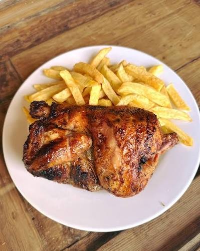 POLLO MEDIO BRASA